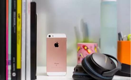 iPhone SE已在印度开始组装 HDI电路板会不会变咖喱味？