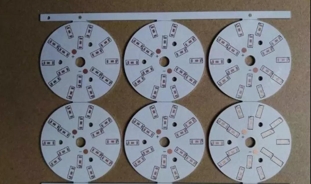 一文了解PCB厂铝基板与玻纤板的三大区别！