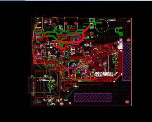 一个新人画的PCB和一个资深的硬件工程师画的PCB对照